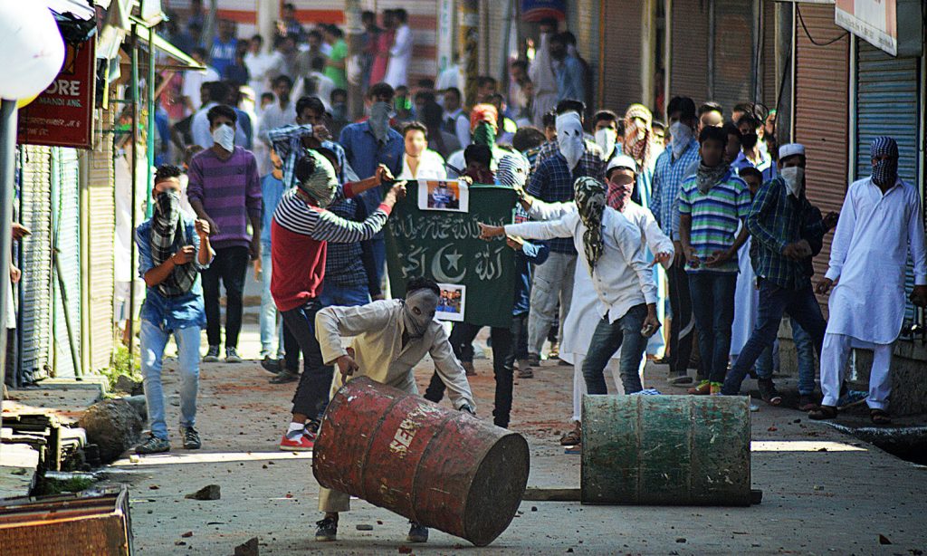 India is planing to settle hindus in kashmir on Israeli model
