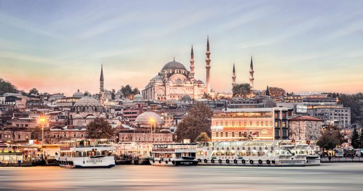 9 Things you Must try on visiting Istanbul, Turkey.